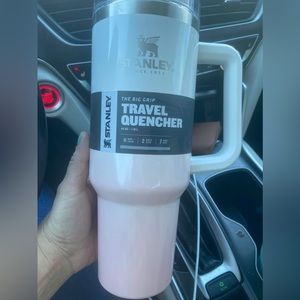 Stanley 40oz Big Grip Travel Quencher